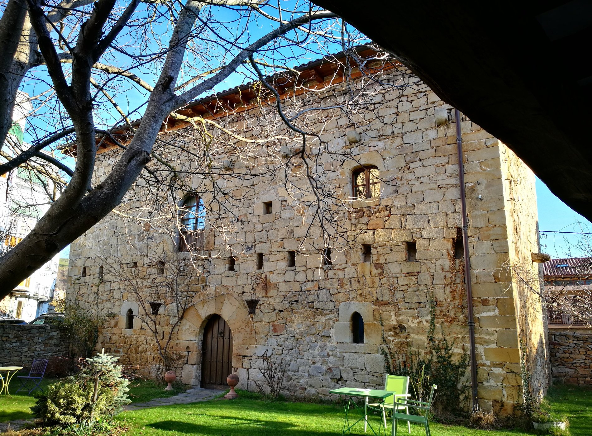 Posada Real Torre Berrueza by null