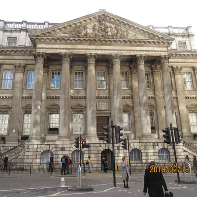 THE FORTNUM'S BAR & RESTAURANT AT THE ROYAL EXCHANGE, London - City of ...