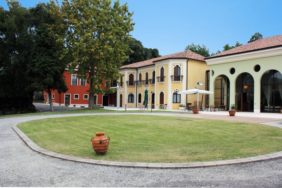 Antico Hotel Alle Acque Lonigo Provincia Di Vicenza Prezzi 2021 E Recensioni