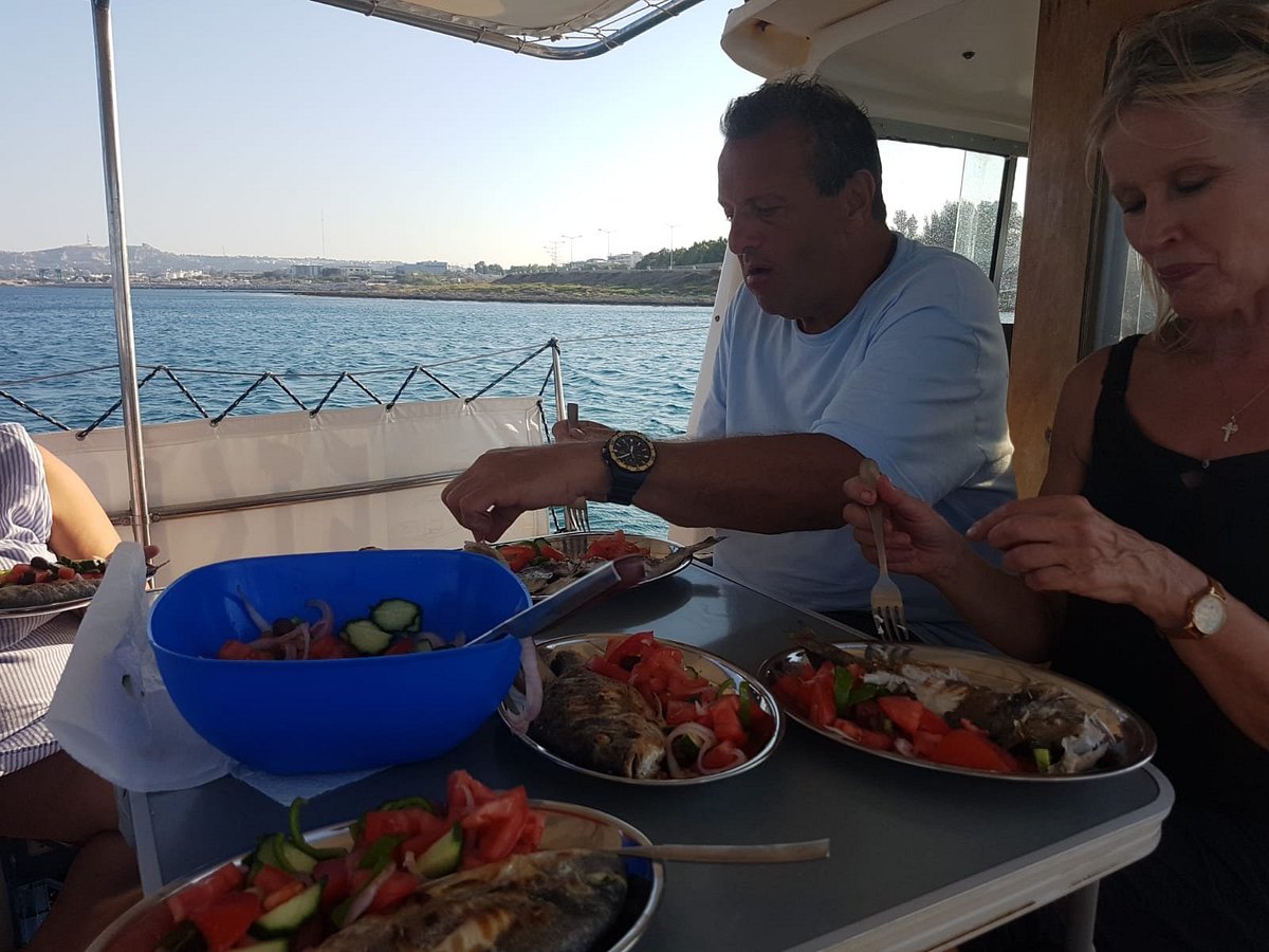 captain manolis fishing trips in rhodes