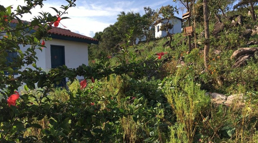 Fotos dos chalés, entrada da pousada