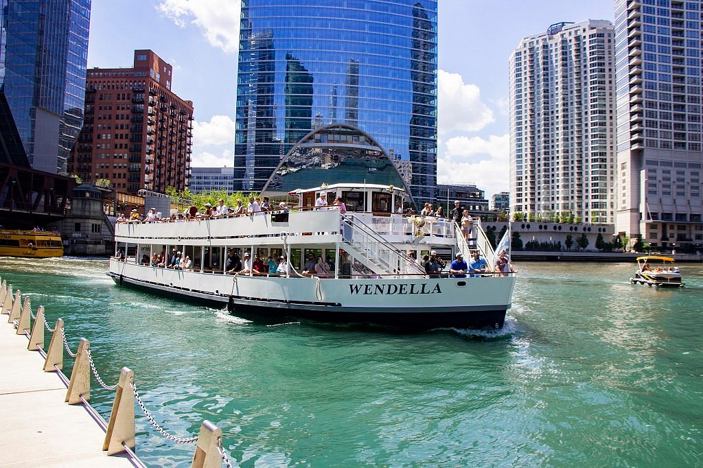 riverboat cruise chicago