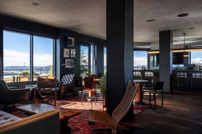 Graduate By Hilton Seattle Rooftop Bar: Pictures & Reviews - Tripadvisor