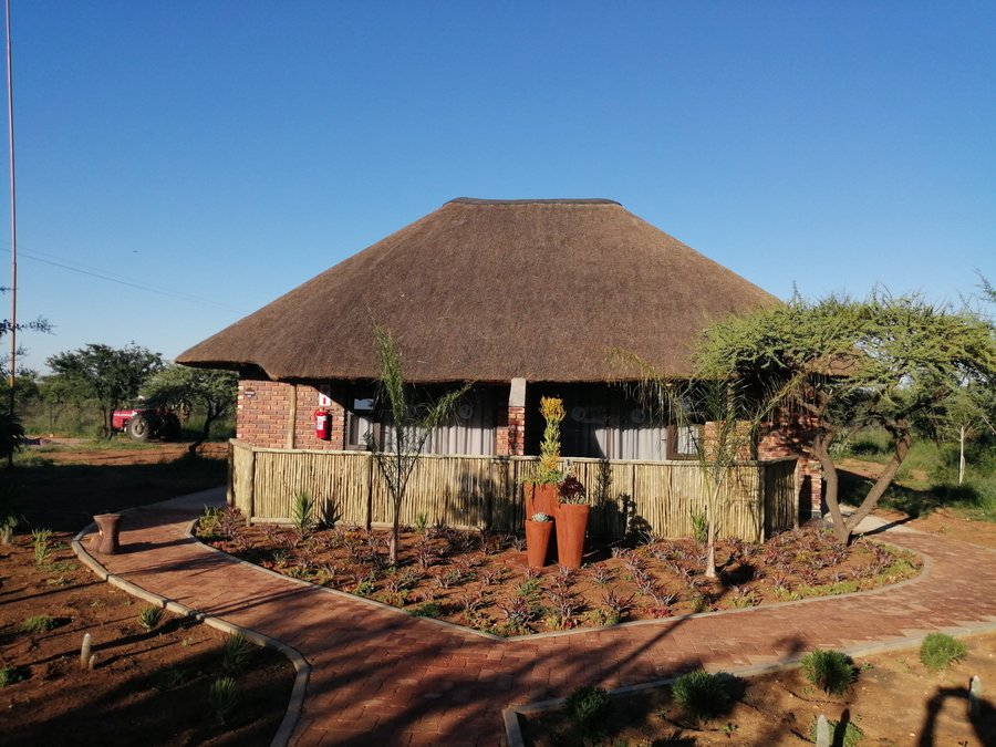 MANONG GAME LODGE - Updated 2020 Prices & Hotel Reviews (Lobatse ...