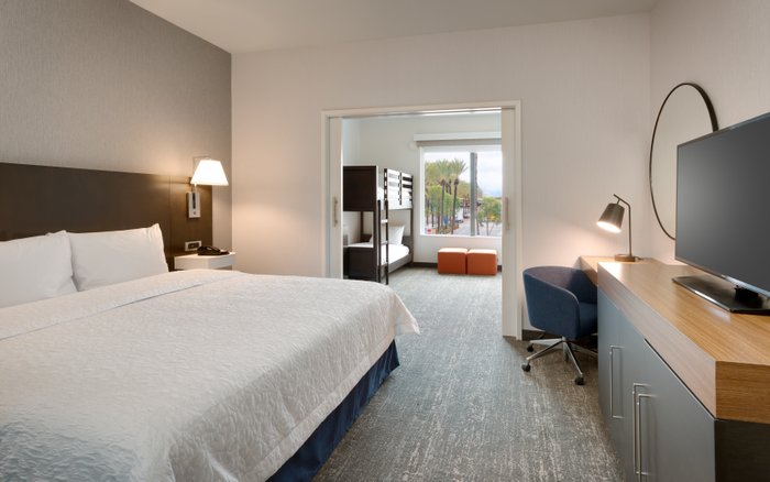 Hampton Inn And Suites Anaheim Ca Prezzi E Recensioni 2024