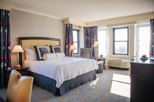 Room & Suite