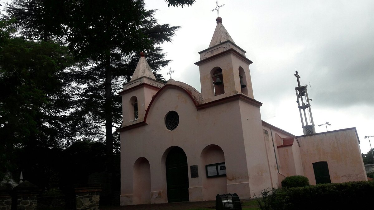 Parroquia Santa Rosa de Lima (Santa Rosa de Calamuchita) - Tripadvisor Parroquia Santa Rosa de Lima (Santa Rosa de Calamuchita) - Tripadvisor