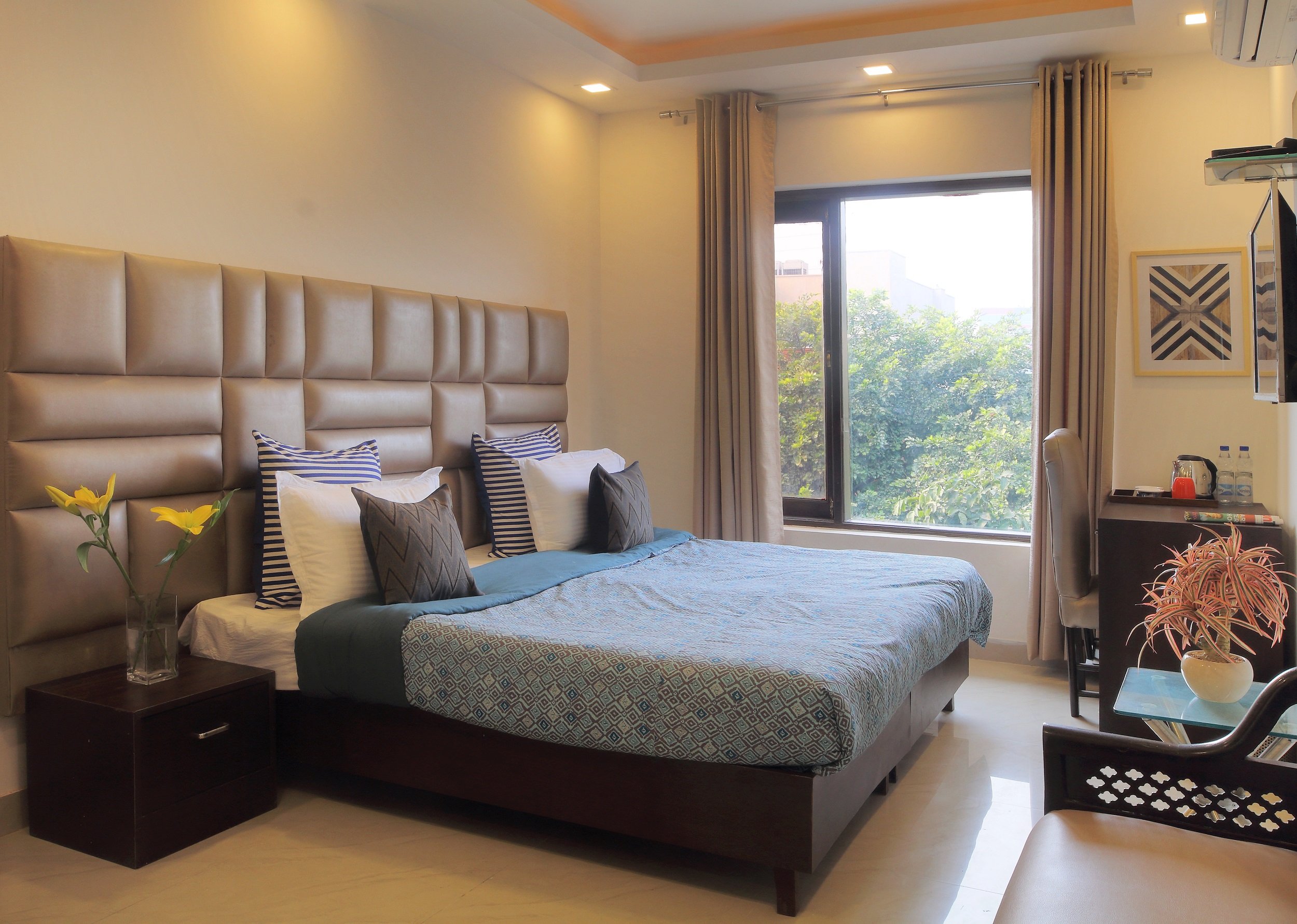 PERCH ARBOR-DLF CYBER CITY - Prices & Guest House Reviews (Gurugram ...