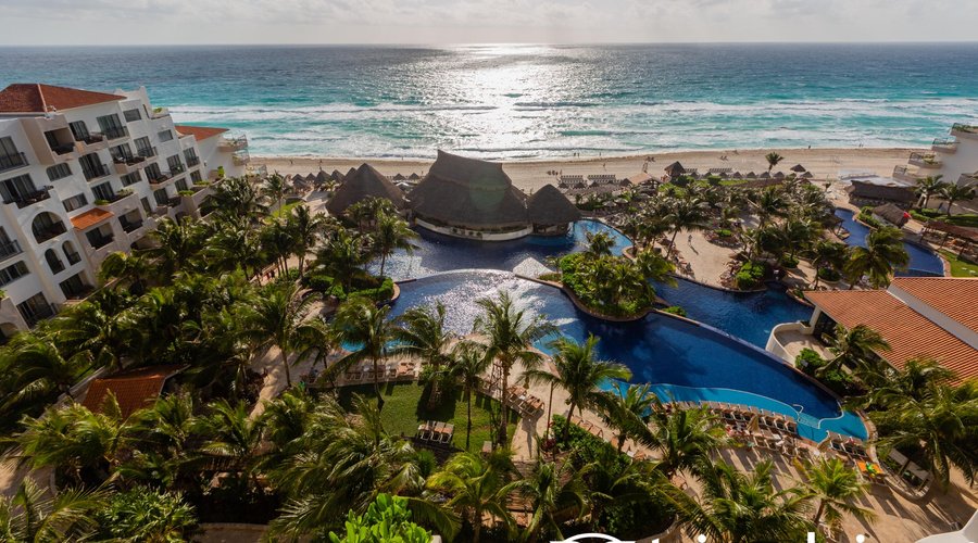 Patio at the Fiesta Americana Condesa Cancun All Inclusive