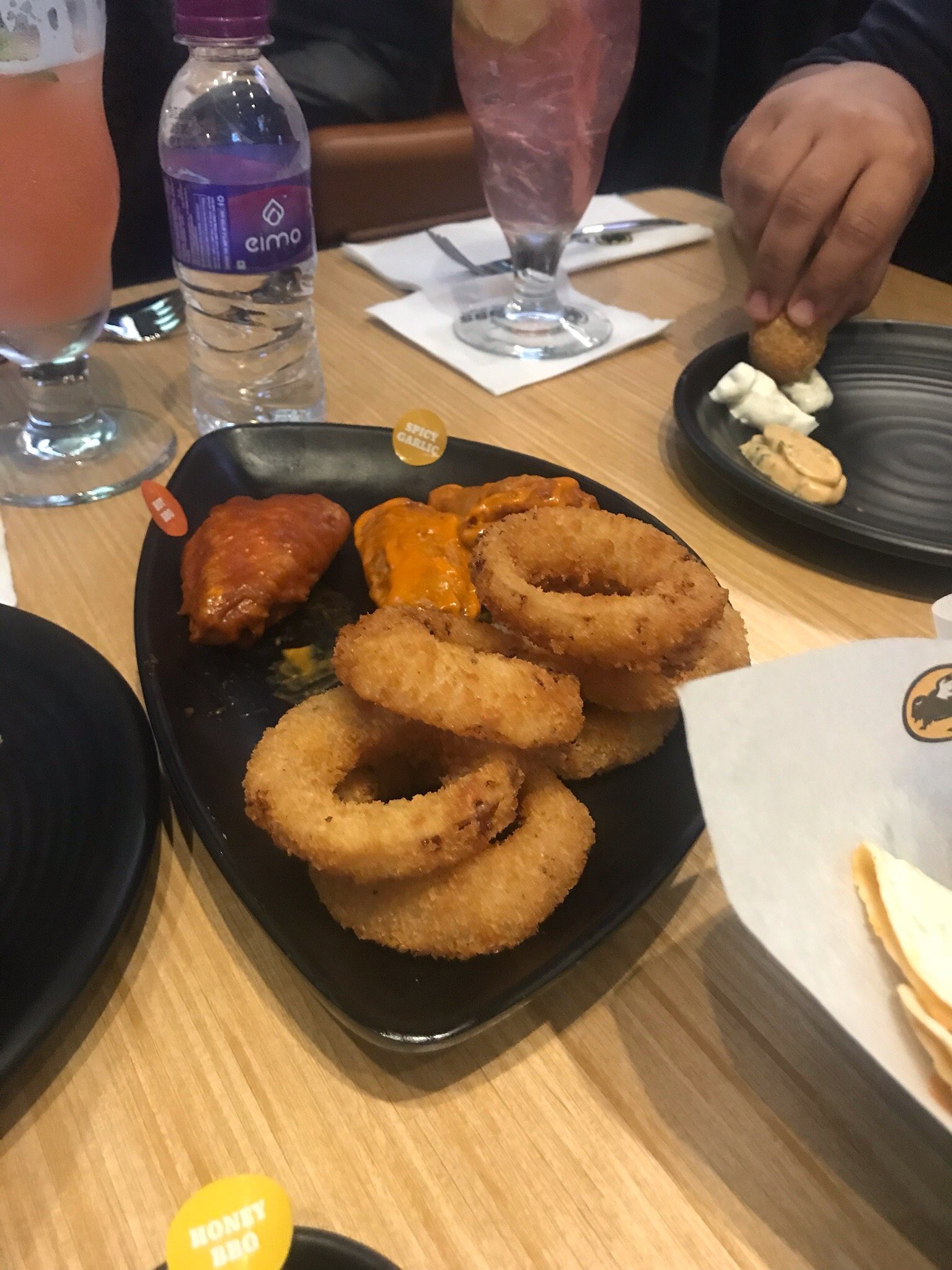 B DUBS BUFFALO WILD WINGS, Hyderabad - Jubilee Hills/Banjara Hills ...