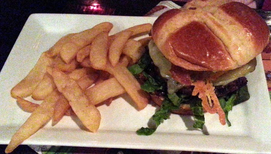Red Robin Gourmet Burgers and Brews, 노리지 - 레스토랑 리뷰 - 트립어드바이저