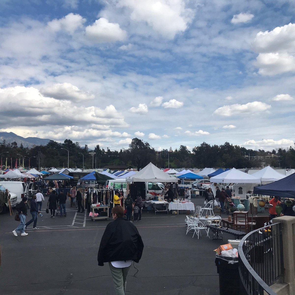 Rose Bowl Flea Market (Pasadena) 2022 Alles wat u moet weten VOORDAT