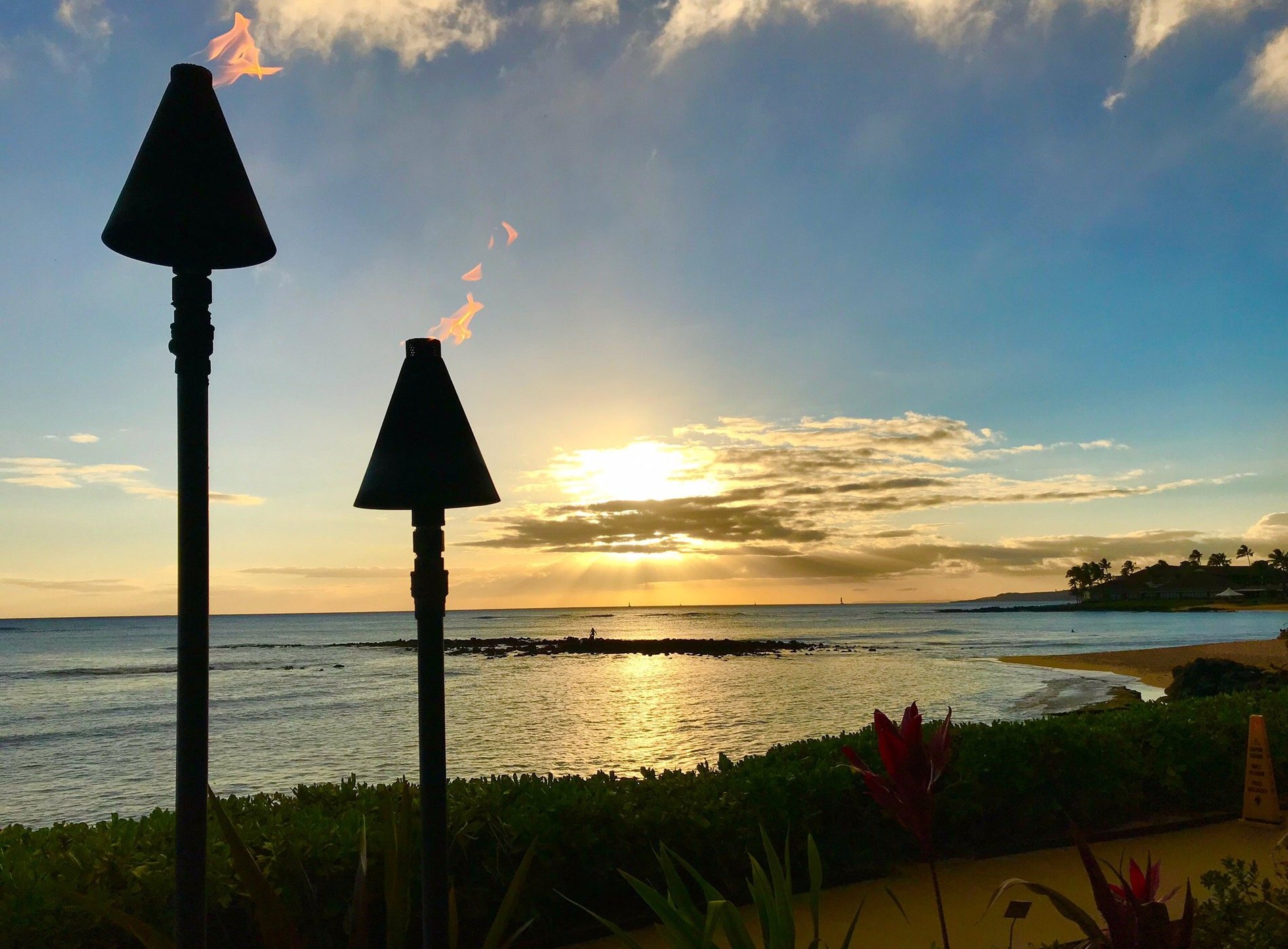 Koʻa Kea Resort on Poipu Beach by Google