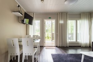 Room & Suite