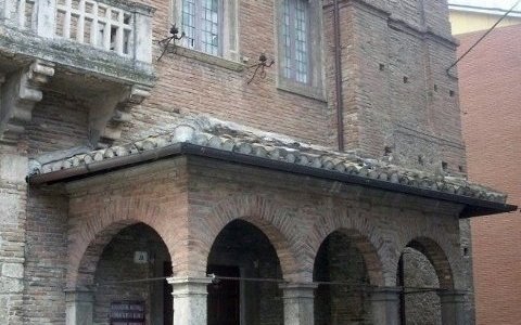 Vista frontale