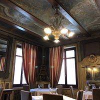 Sala interna del locale