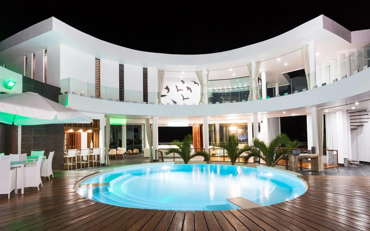 Casa Esférica by null