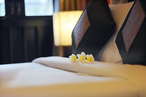 Room & Suite