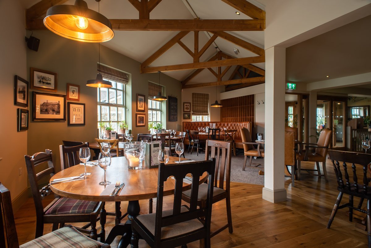 THE SWAN, Heddon-on-the-Wall - In the Vlg - Updated 2024 Restaurant ...