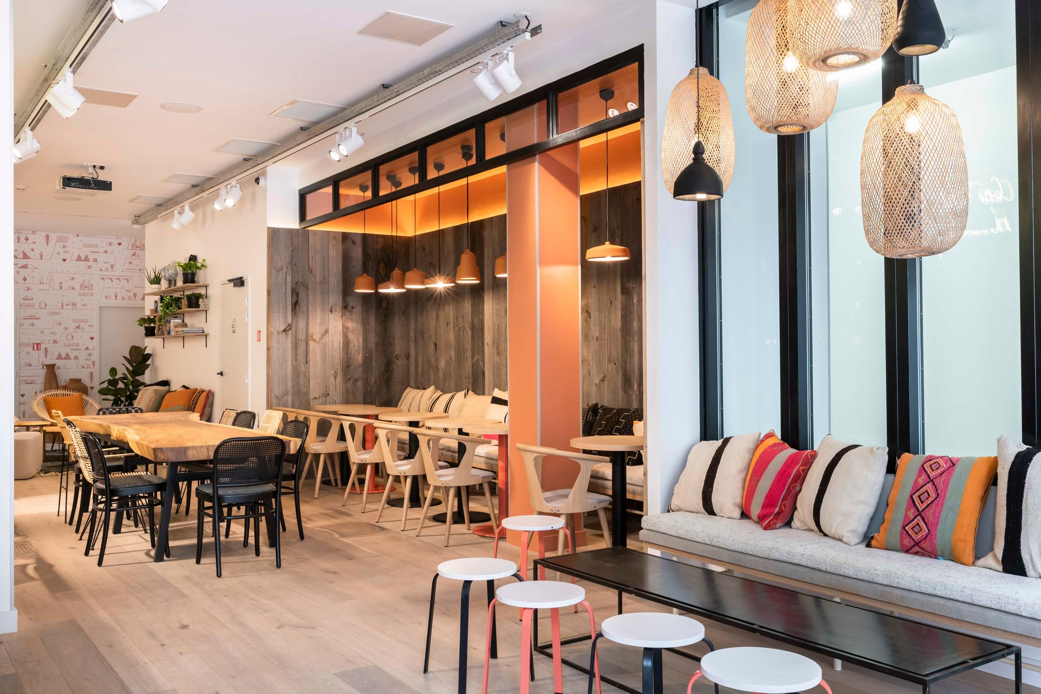 Central Hostel by null