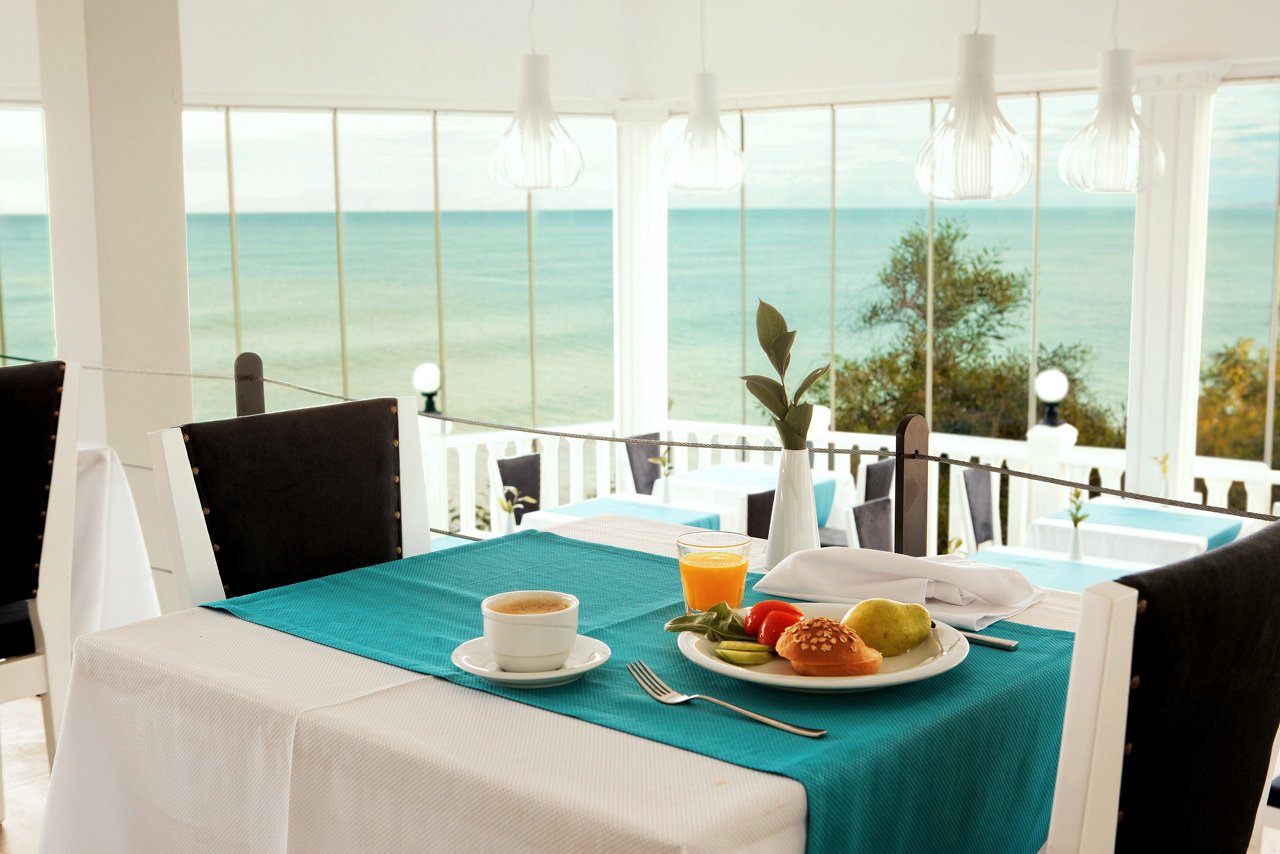 Hotel photo 11 of Flora Garden Beach.
