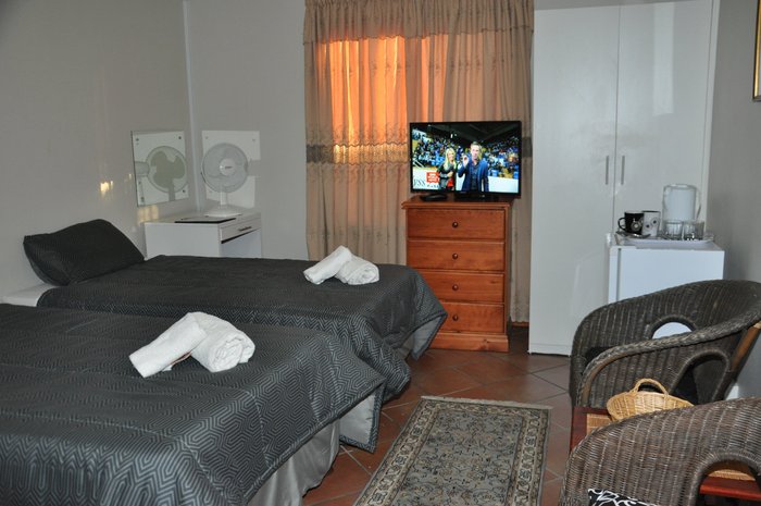 HERMANUS AT HOME $46 ($̶6̶6̶) - Prices & B&B Reviews - South Africa