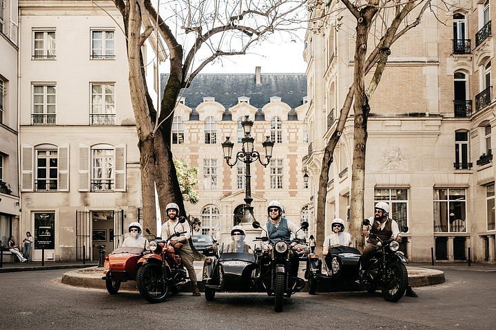 Touring paris