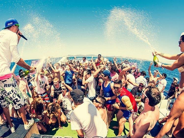 Party tours. Диско на пляже. Вечеринка в Майами. Майами Бич вечеринка.