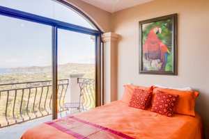 Room & Suite