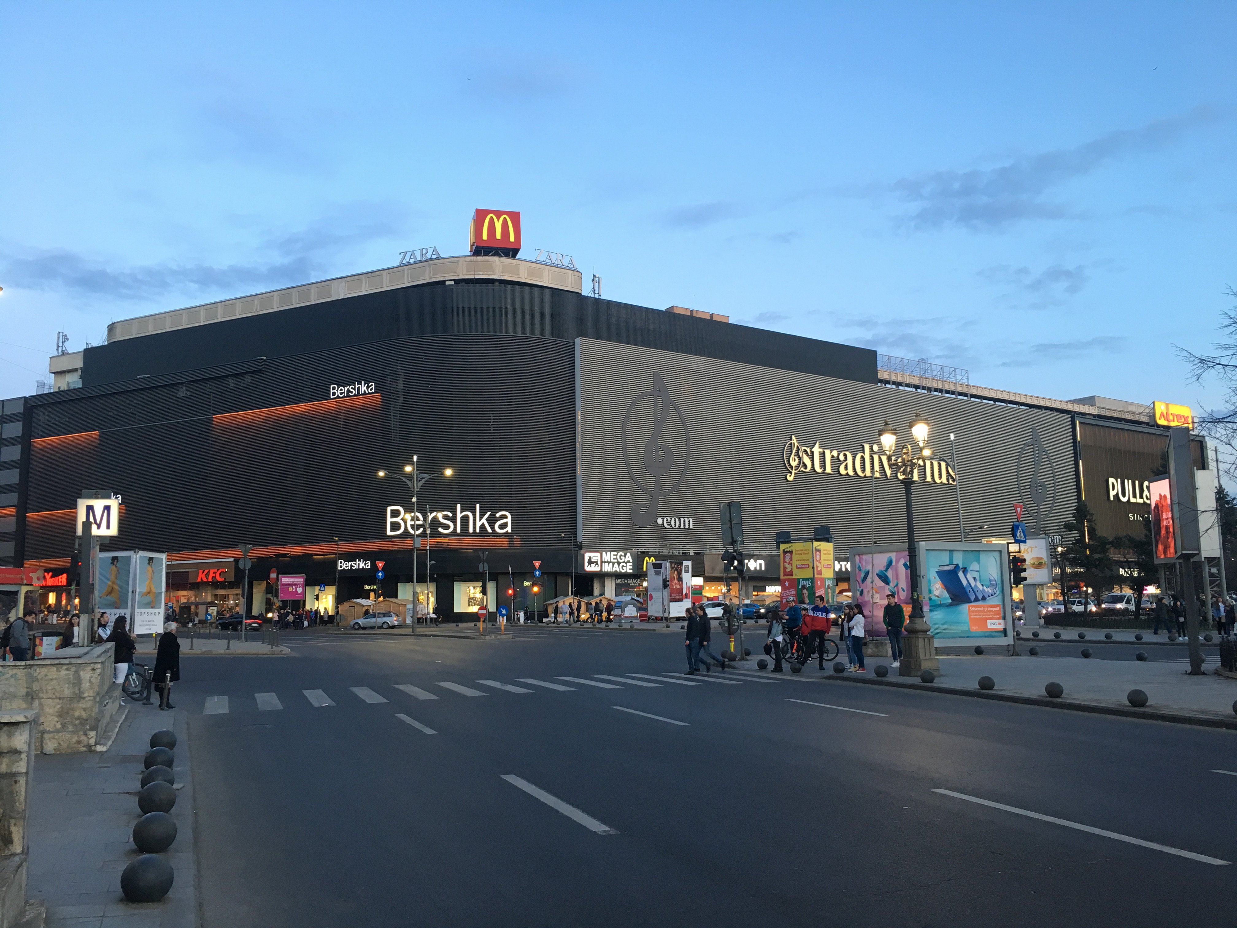 UNIREA SHOPPING CENTER All You MUST Know Before You Go 2024