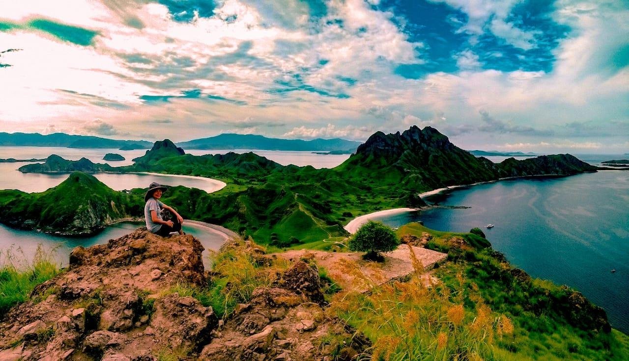 Komodo Traffic Tour (Labuan Bajo, Indonesia): Address, Phone Number ...