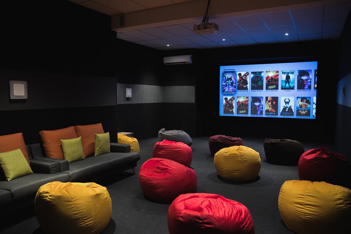 Cinebox (Cảng Dickson, Malaysia) - Đánh Giá - Tripadvisor