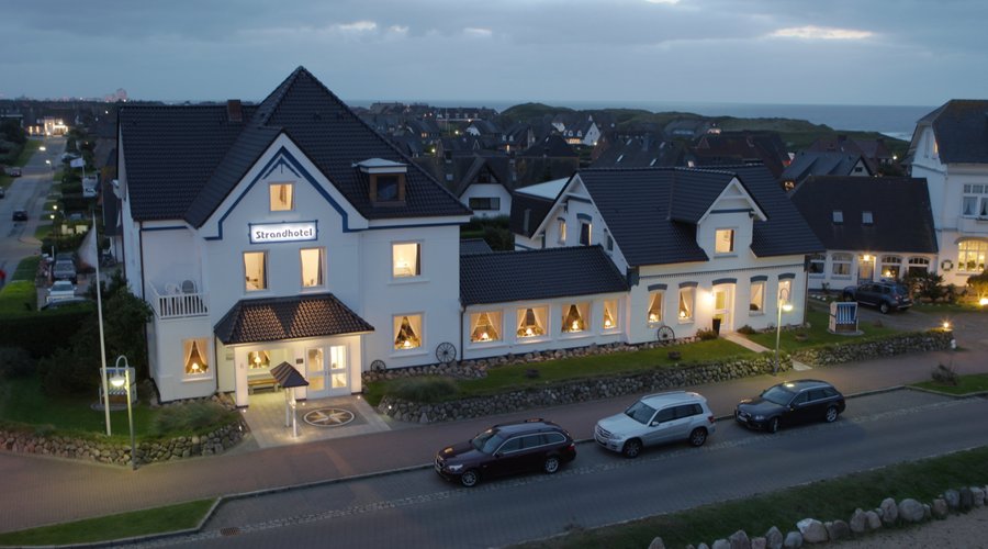 Abendstimmung im Strandhotel in Wenningstedt auf Sylt