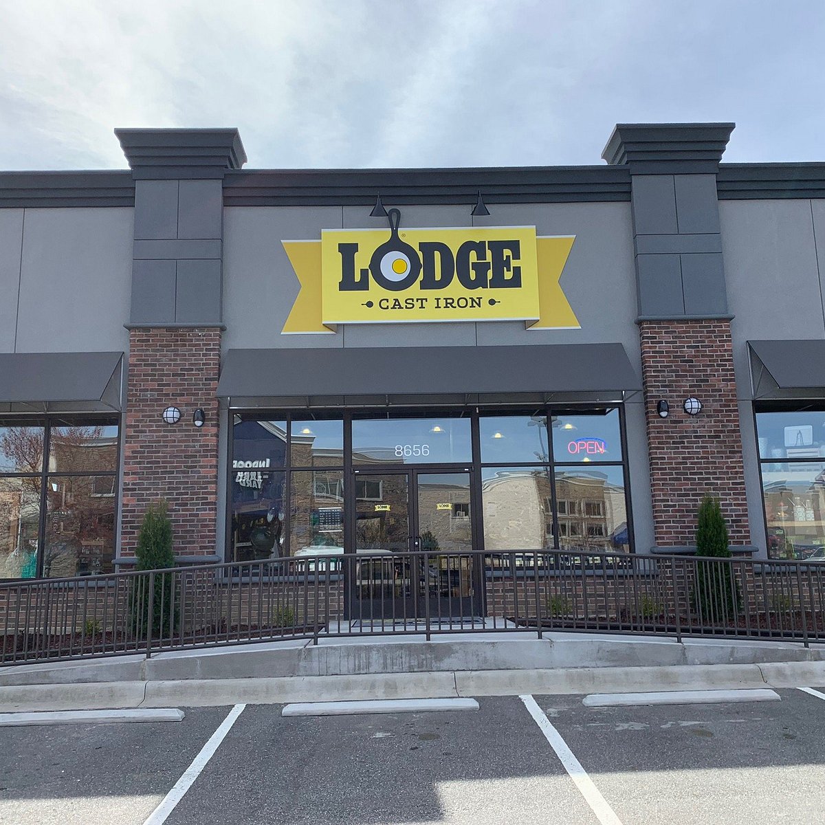 Lodge Cast Iron - Picture of Lodge Cast Iron Factory Store - Charlotte,  Concord - Tripadvisor