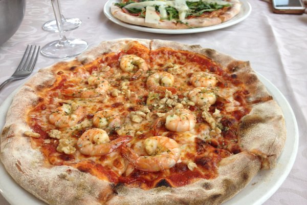 Seafood pasta and Pollo Milanese - Picture of Pizzeria Papa Luigi,  Fuengirola - Tripadvisor