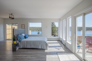 Room & Suite