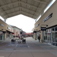 Chicago Premium Outlets (Aurora) - All You Need to Know BEFORE You Go