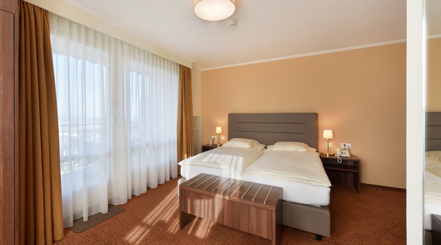 Chambre Supérieure Twin avec Vue et Balcon