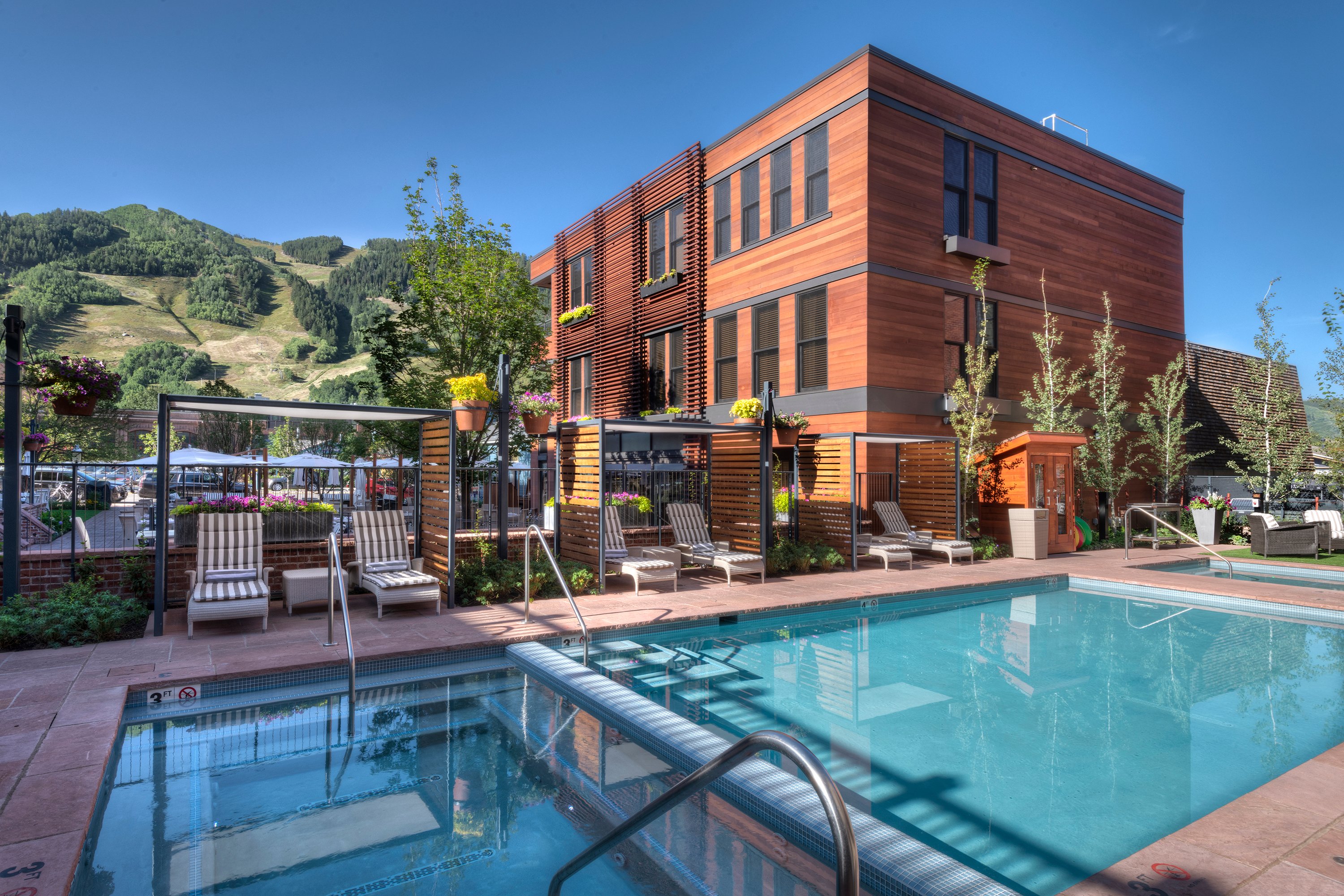 HOTEL JEROME AUBERGE RESORTS COLLECTION Updated 2024 Reviews Photos   Pool 