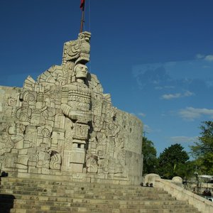 MONUMENTO ANDRES QUINTANA ROO (Merida) - All You Need to Know BEFORE You Go