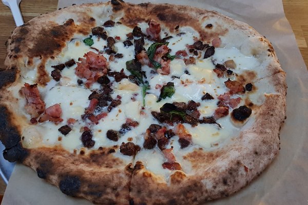 The 15 Best Places for Pizza in Reykjavik