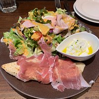 サラダランチ