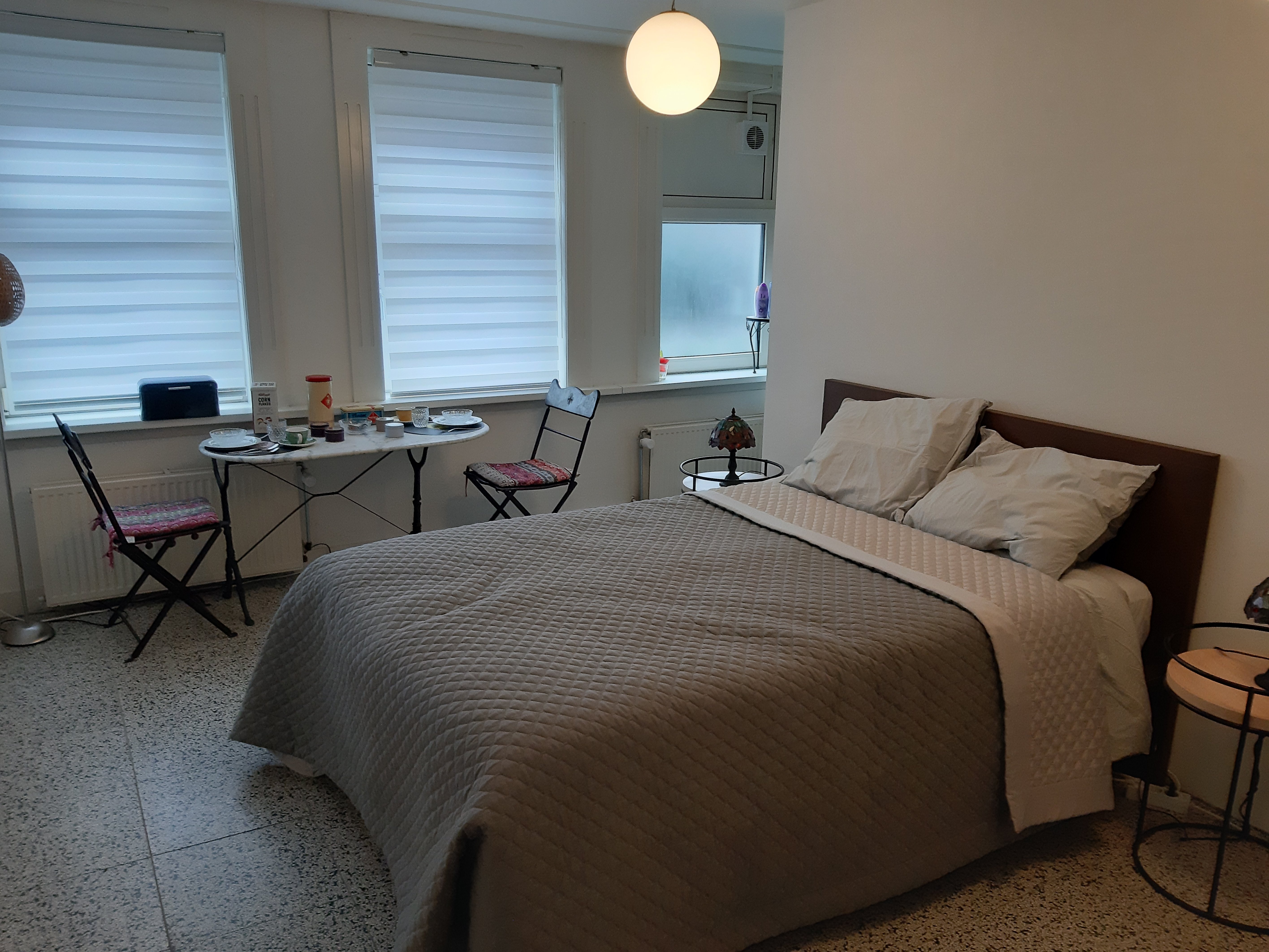 BED AND BREAKFAST ROTTERDAM - Updated 2024 Prices, Reviews, And Photos