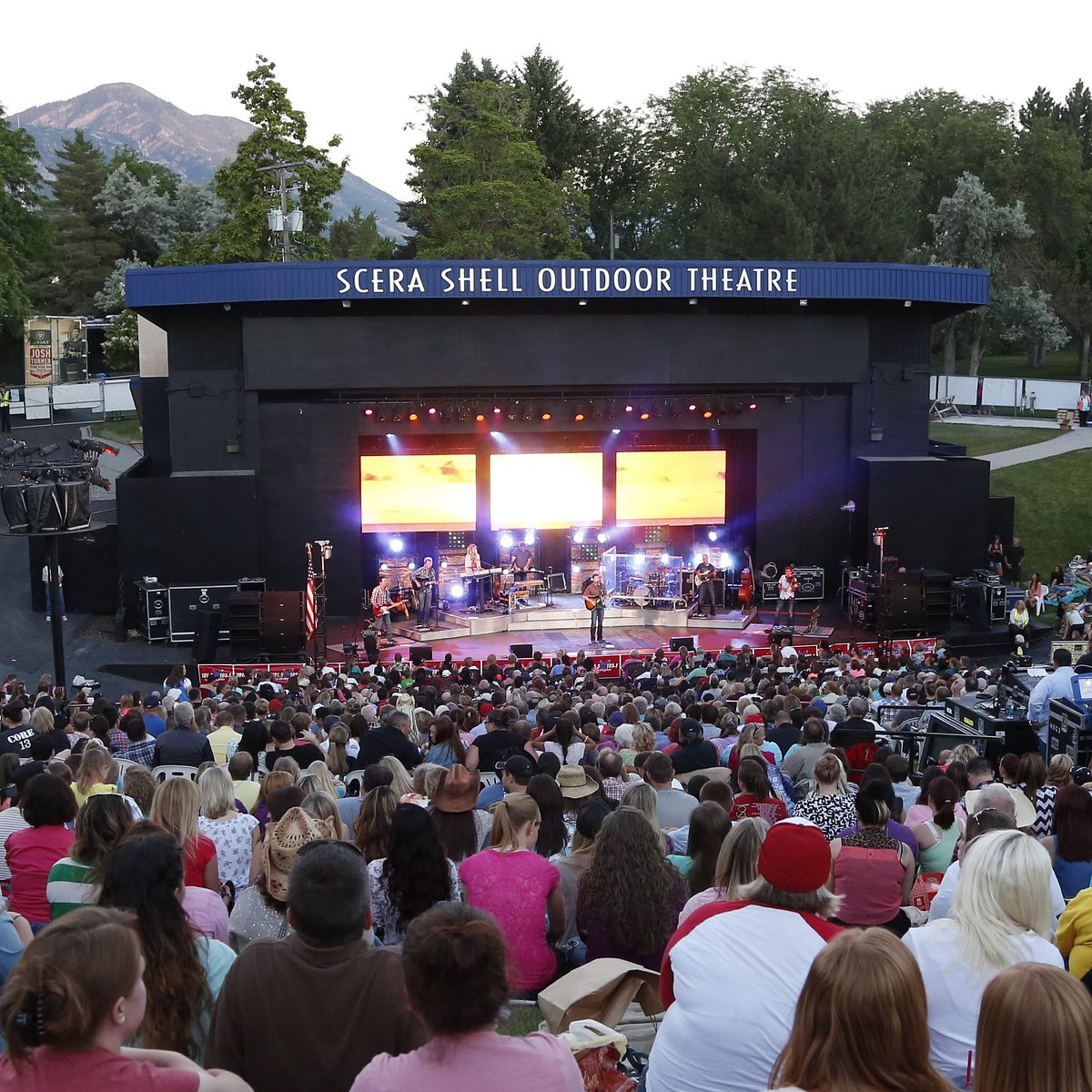 Scera Shell Outdoor Theatre: Live Entertainment Under The Stars