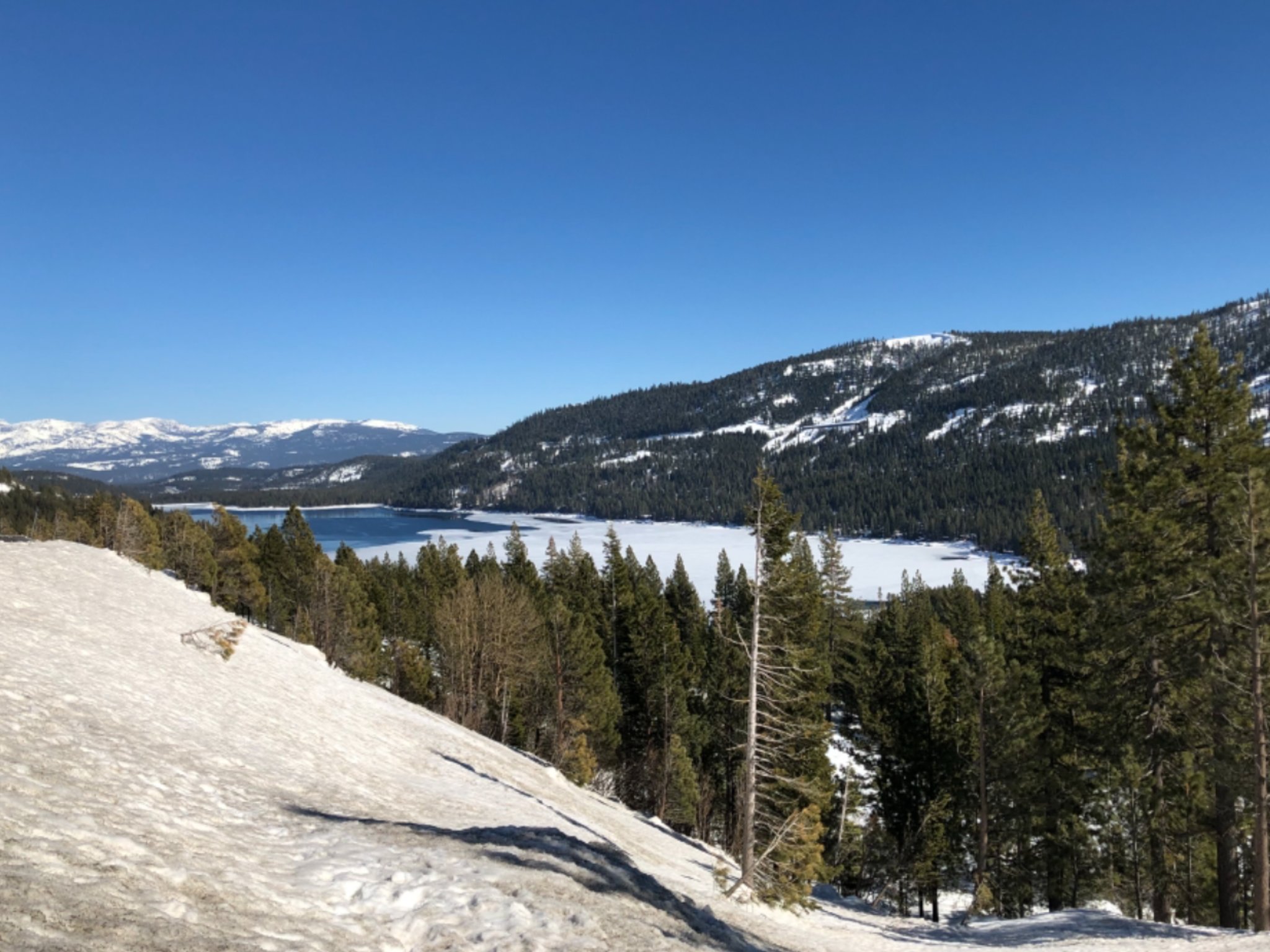 2022 Donner Lake   California 16 Marzo 2019 