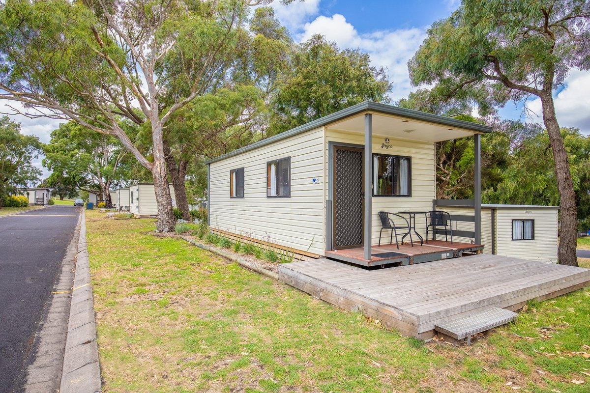 BLUE LAKE HOLIDAY PARK (AU$123): 2022 Prices & Reviews (Mount Gambier ...