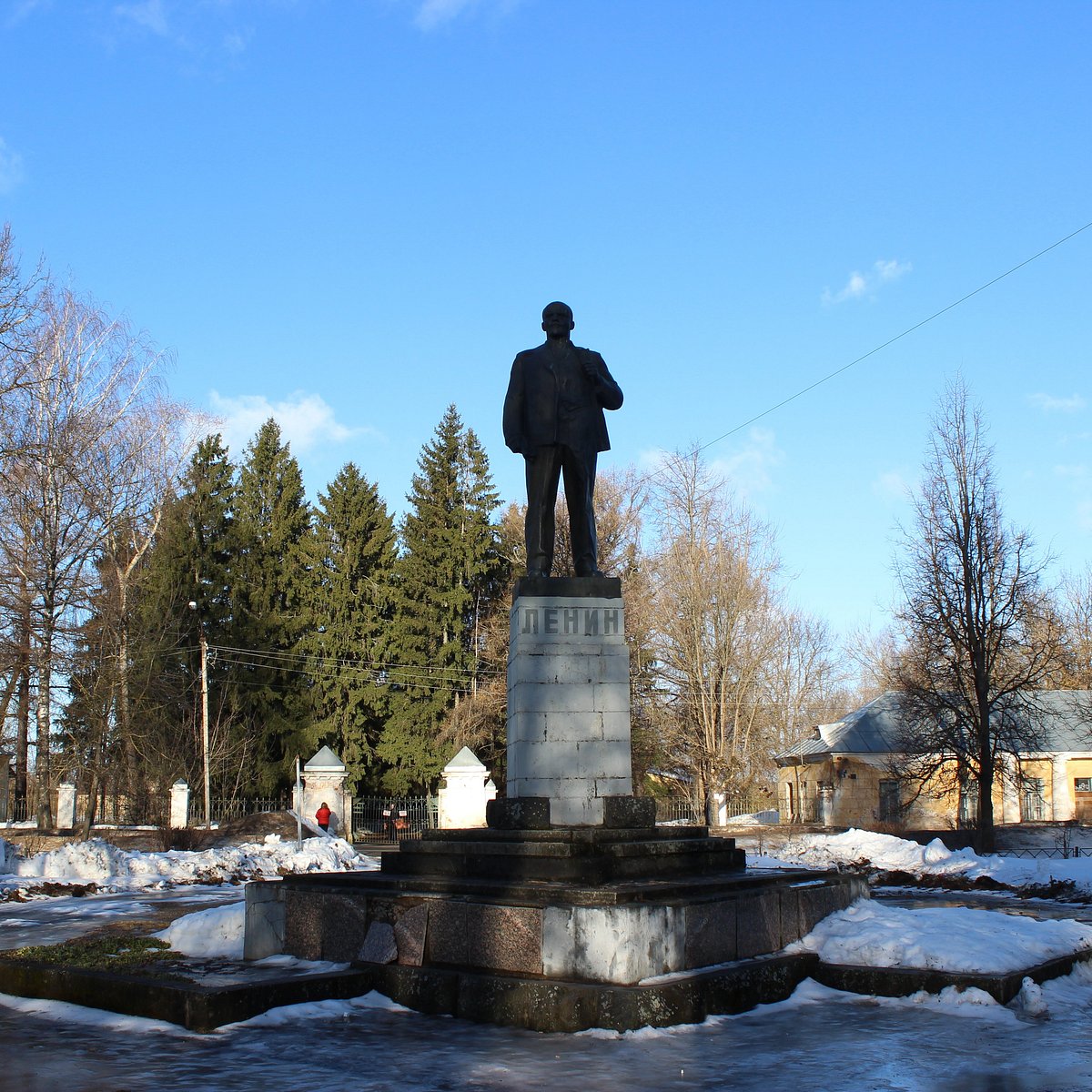 площадь пушкина в торжке