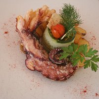 Rego de Pulpo con Buquet fresco de verdura y patatas sugerencia del dia