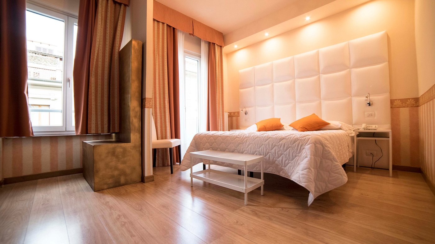 Off rooms. Hotel Jane Florence Hotels Italy. Janes Hotel 4.