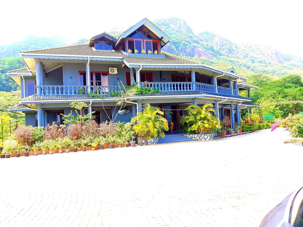 LE CHATEAU BLEU $81 ($̶1̶1̶9̶) - Prices & Hotel Reviews - Seychelles/Mahe  Island